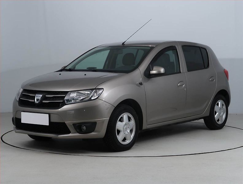 Dacia Sandero (2014) 1.2 16V, LPG, Park. senzory - fotka 2 z 16
