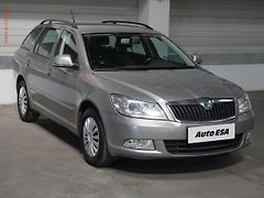 Škoda Octavia (2012) 1.6 TDI, ČR, AC, TZ, temp - fotografie inzerátu