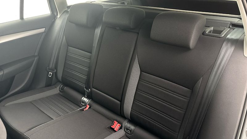 Škoda Octavia 1.5 TSI G-Tec DSG Ambition Com - fotka 16 z 23