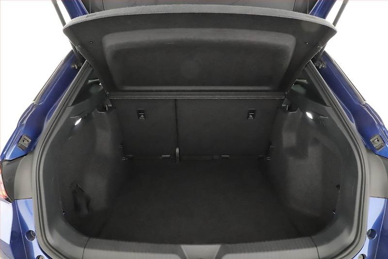 Volkswagen ID.4 (2021) Pro Perf. (82 kWh), SoH 86% - fotka 19 z 20