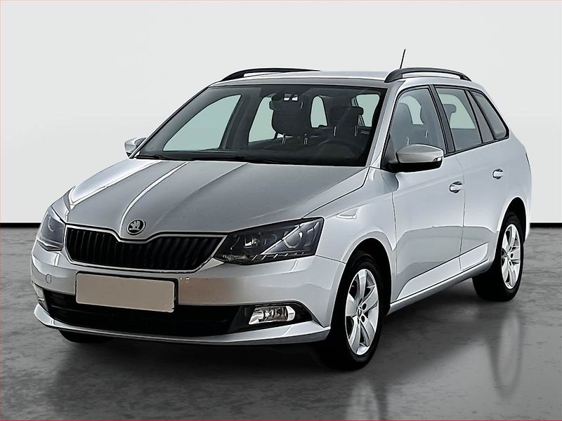 Škoda Fabia (2015) Style 1.2 TSI, Park. senzory - fotka 2 z 14