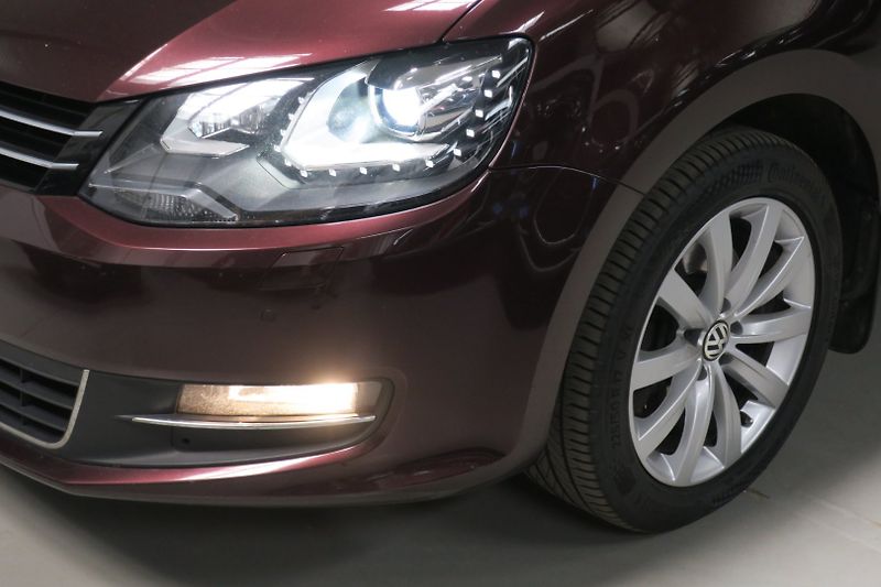 Volkswagen Sharan (2016) 2.0 TDI 135kW 4M Highline DSG - fotka 7 z 50