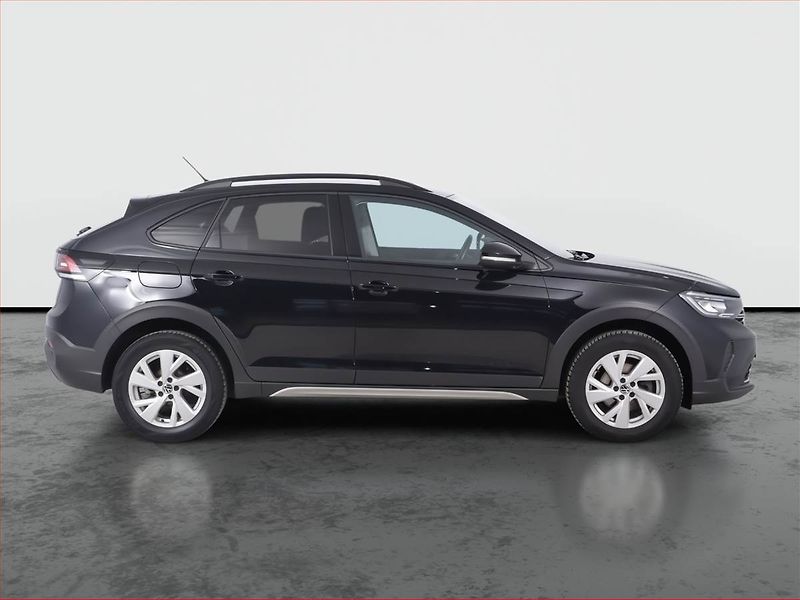 Volkswagen Taigo (2022) 1.0 TSI - fotka 6 z 17