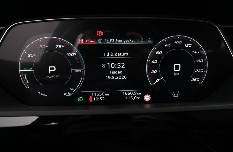 Audi Q8 e-tron 55 Q SoH 92% 360k HuD Pano. - fotka 7 z 25