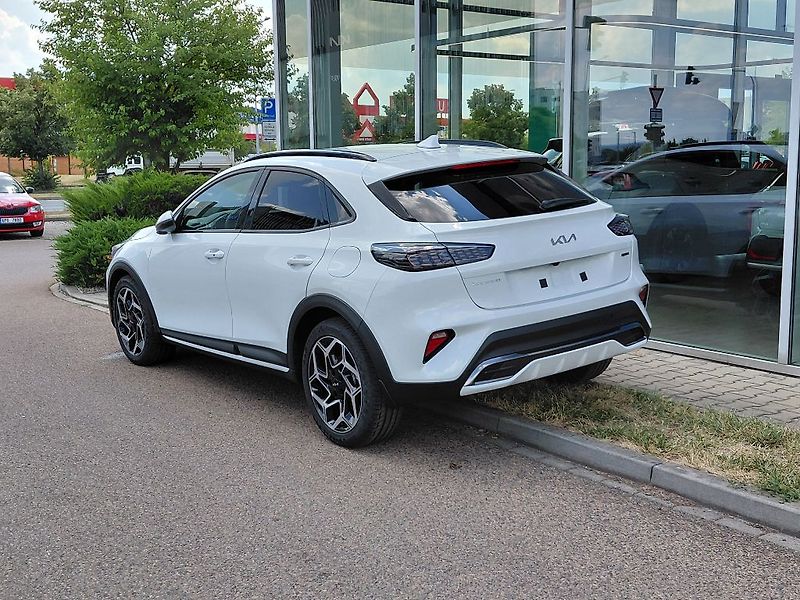 Kia XCeed GT-LINE 1,6 T-GDi GPF 7DCT 132 - fotka 6 z 12