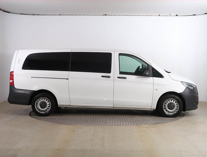 Mercedes-Benz Vito (2017) 111 CDI, Bus, 9Míst - fotka 6 z 15