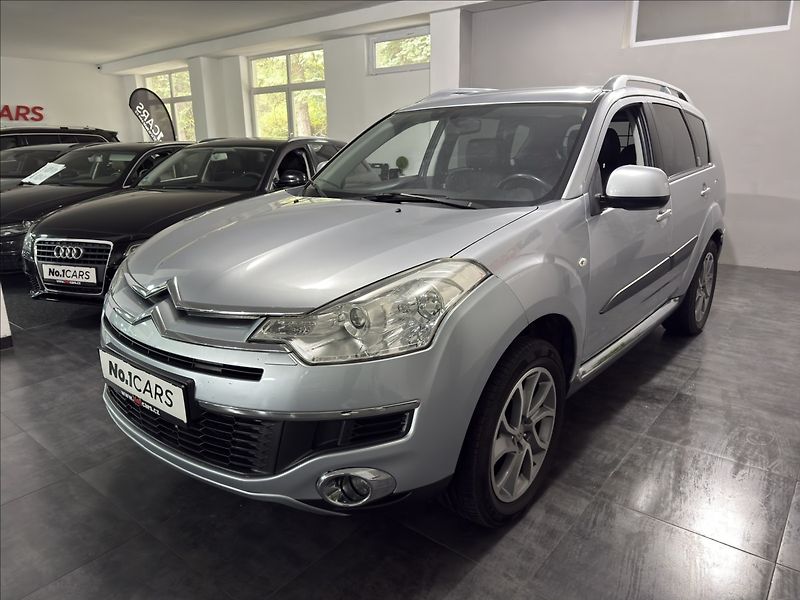 Citroën C-Crosser 2,2   HDI AWD EXCLUSIVE XENON - fotka 3 z 38