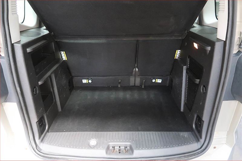 Ford Tourneo Courier (2018) Trend 1.0 EcoBoost, 5Míst, ČR - fotka 13 z 16