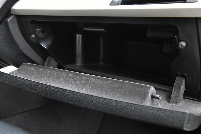 BMW Řada 1 1.6d 6st, KLIMA, TEMPOMAT, ALU - fotka 47 z 50