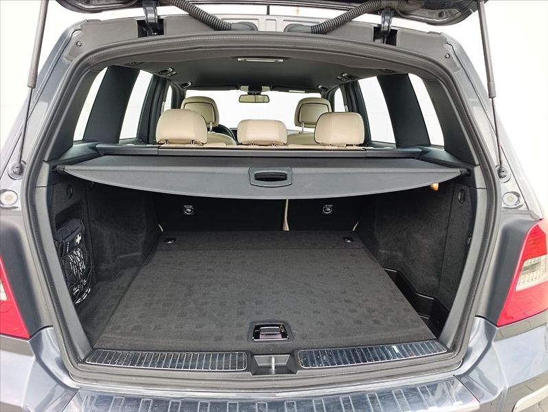 Mercedes-Benz GLK 2,1 220 REZERVOVÁNO CDi 4x4 Au - fotka 9 z 36