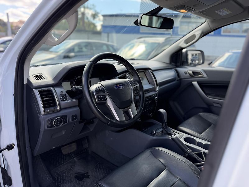 Ford Ranger 3.2 LIMITED, Tažné, kamera - fotka 5 z 18