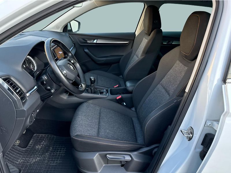 Škoda Karoq 2.0TDI 85kW AMBITION - fotka 11 z 22