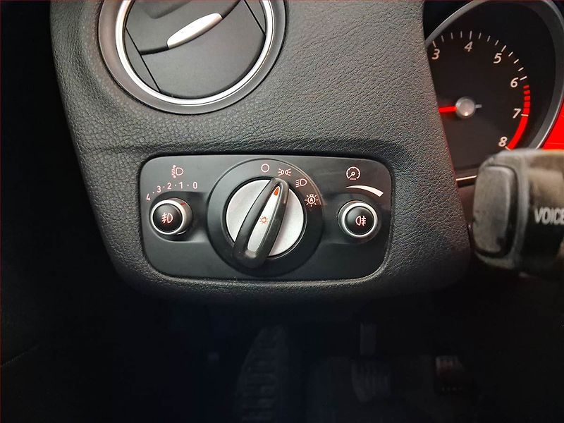 Ford Mondeo (2011) Trend 1.6 EcoBoost, Serv.kniha - fotka 19 z 20