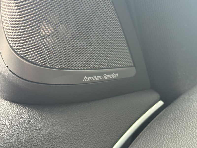BMW Řada 5 (2022) 545e xDrive M Sport, DPH - fotka 43 z 56
