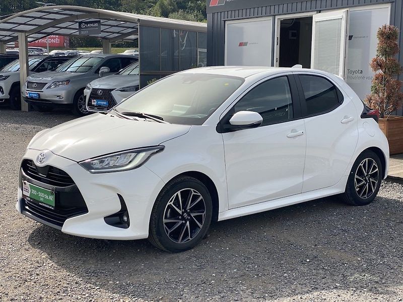 Toyota Yaris 1.5i, ČR, Style Tech, automat - fotka 4 z 17