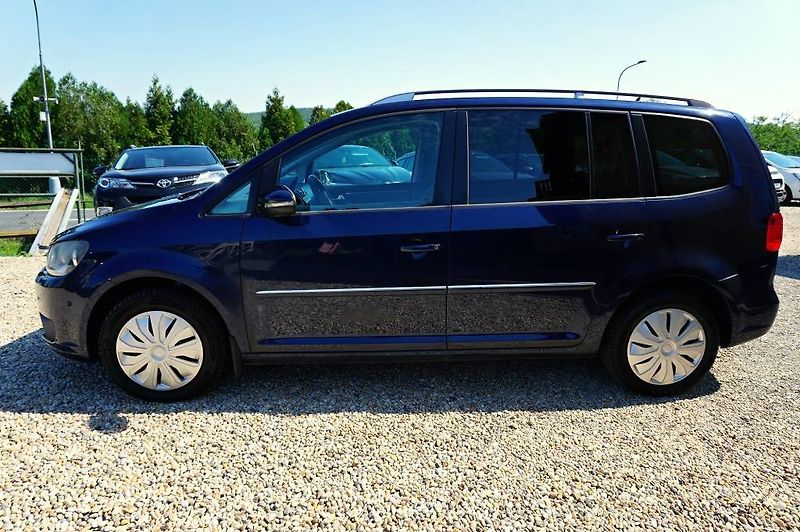 Volkswagen Touran (2011) 2,0 TDI 103 kW - fotka 8 z 48