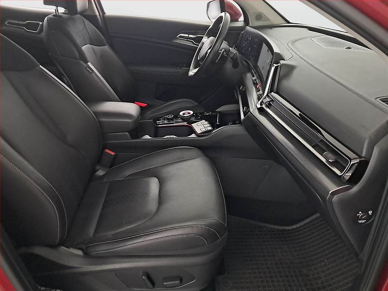 Kia Sportage (2022) 1.6 CRDi MHEV - fotka 9 z 22