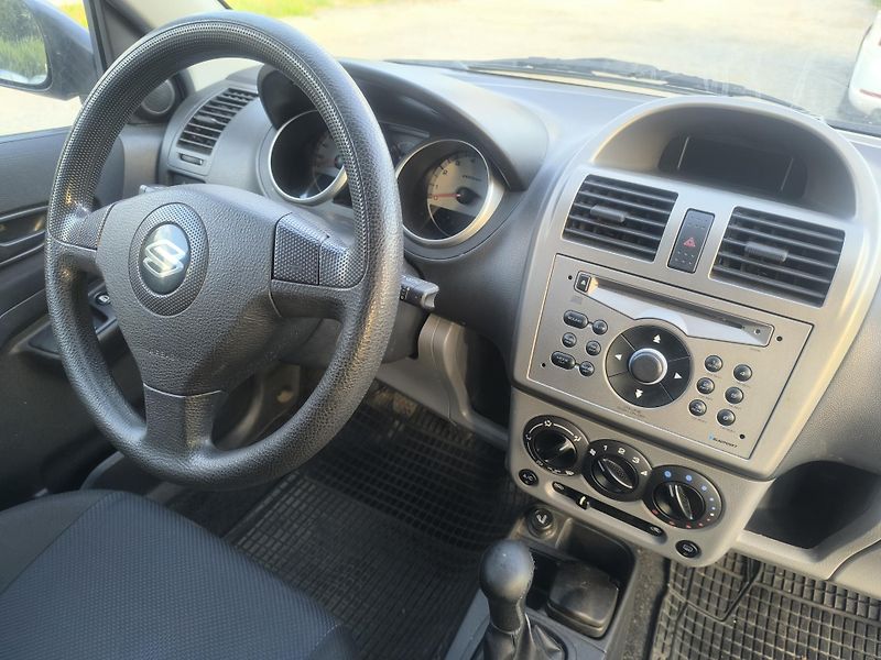 Suzuki Ignis KRÁSNÝ,120TKM,4X4,SERVISKA - fotka 10 z 23