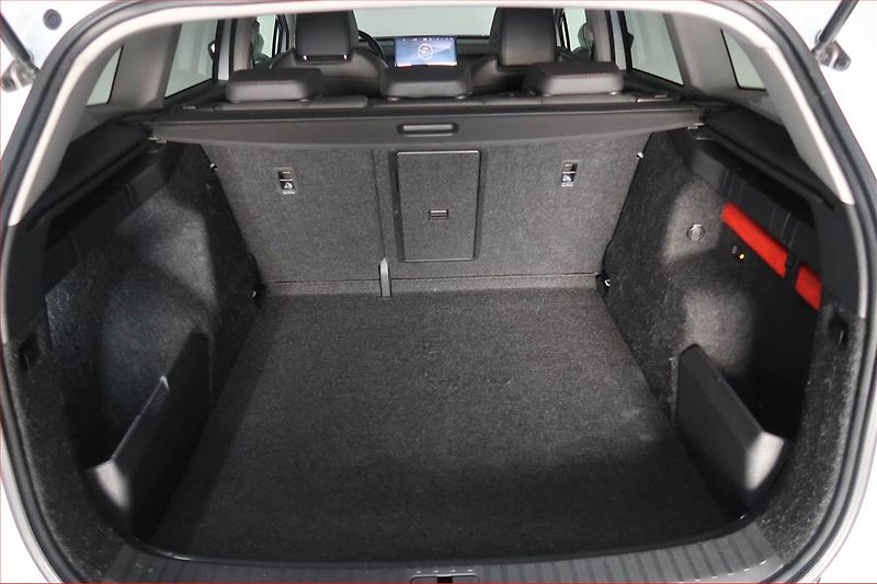 Škoda Enyaq (2021) Lounge iV 80 (82 kWh), SoH 90% - fotka 14 z 22