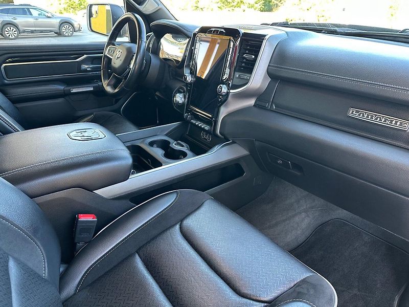 RAM 1500 (2021) 5.7HEMI V8 LARAMIE SPORT - fotka 8 z 30