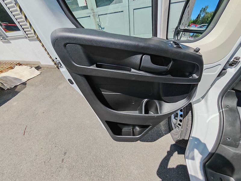 Toyota Proace Max L3H2 - 2.2L 140 6MT Active 270 - fotka 10 z 21