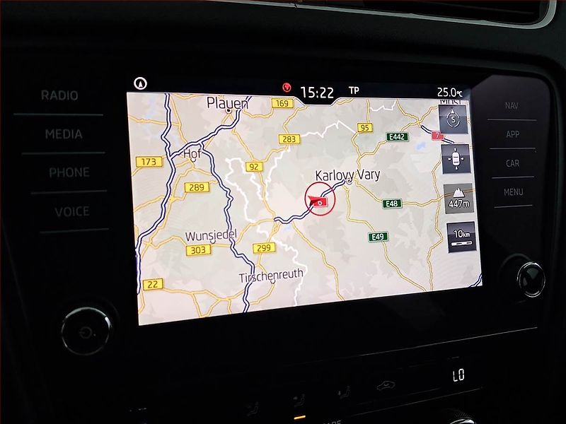 Škoda Octavia (2018) Ambition 1.6 TDI, Navi - fotka 13 z 17