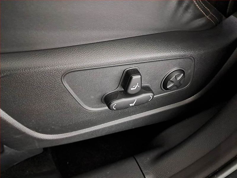 SsangYong Korando (2021) 1.5 T-GDI - fotka 17 z 21