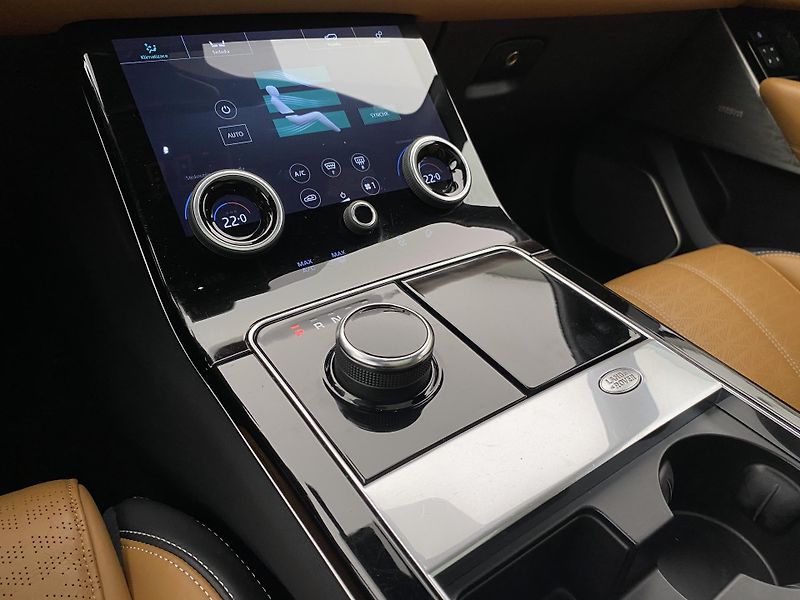 Land Rover Range Rover Velar D300 R-DYNAMIC HSE AWD AUT  - fotka 25 z 47