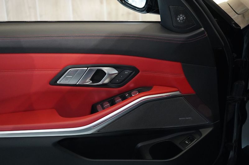 BMW M3 Competition xDrive, M Driver's - fotka 23 z 49