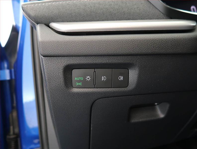 Škoda Octavia (2022) Style 2.0 TSI - fotka 23 z 24
