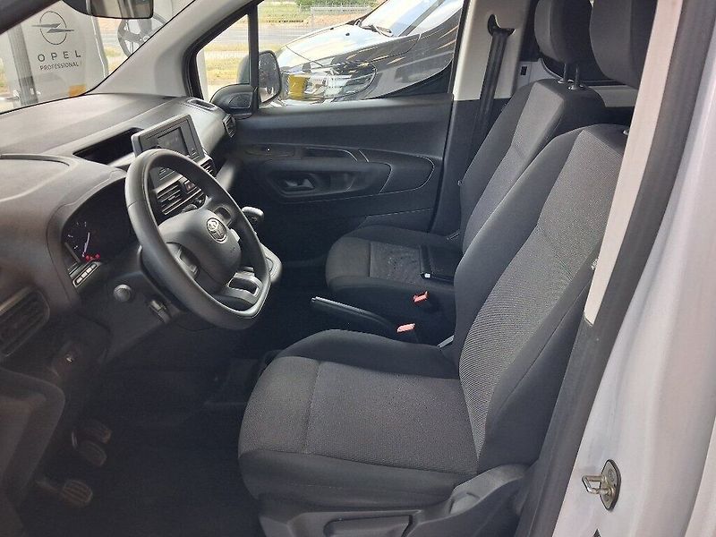 Toyota ProAce City Verso 1.5D 75kW 2023 - fotka 9 z 15