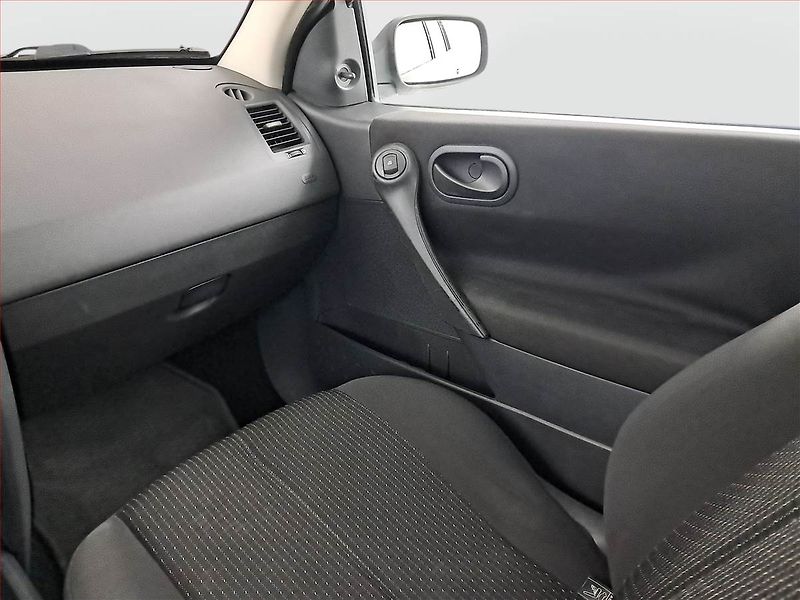 Renault Mégane (2004) 1.5 dCi , po STK, levný provoz - fotka 8 z 15