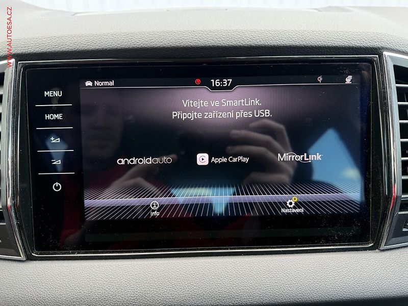 Škoda Karoq (2019) 2.0 TDi 4x4, ČR, Style, DSG - fotka 14 z 20