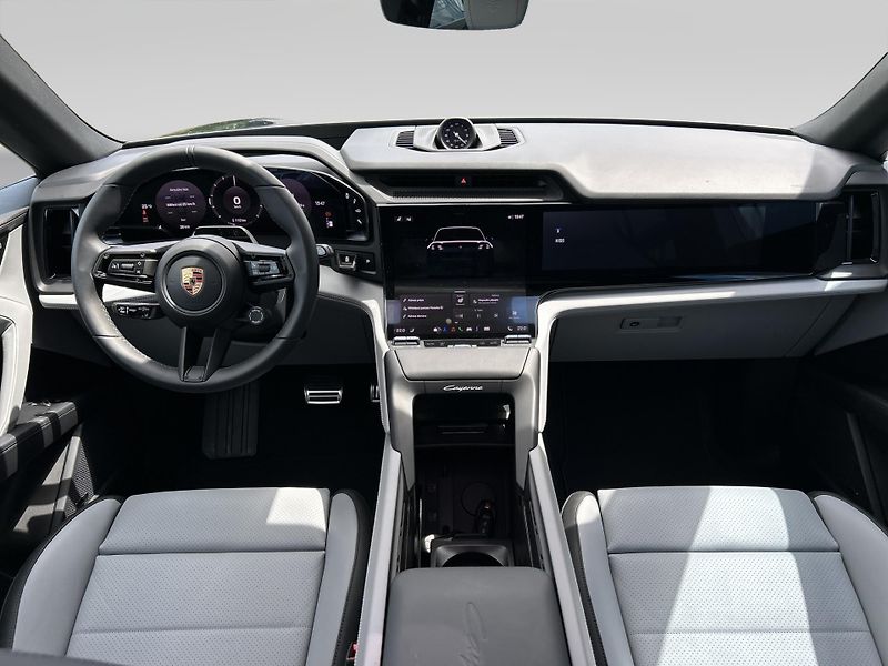 Porsche Cayenne Electric - fotka 19 z 30