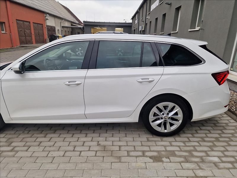 Škoda Octavia 1.5TSI G-Tec DSG Style,1.Maj. - fotka 44 z 50