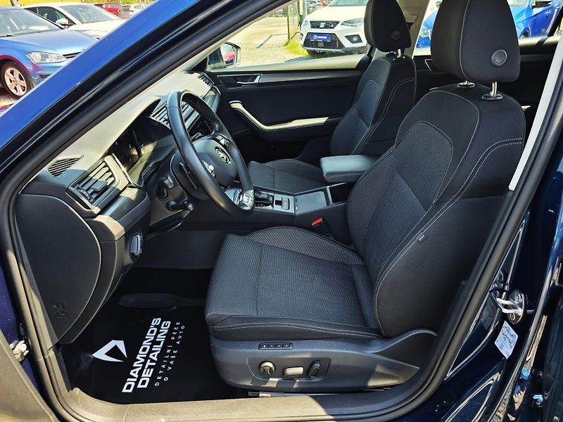 Škoda Superb 2.0TDi110KW DSG STYLE EXTRA ČR - fotka 12 z 43