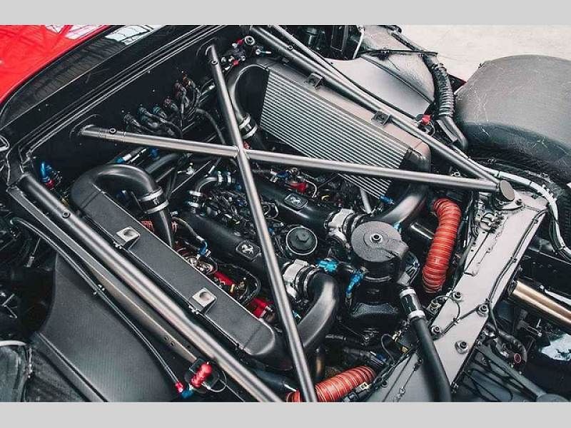 Movitý klient si nechal u Ferrari postavit unikátní okruhový model P80/C