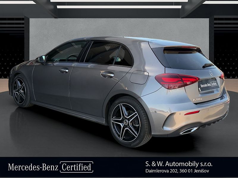 Mercedes-Benz Třídy A A 200 d AMG Style Edition - fotka 7 z 34