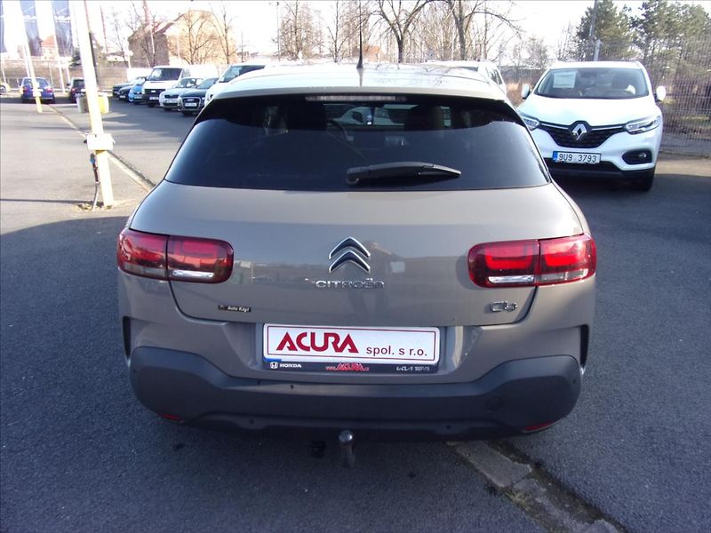 Citroën C4 Cactus 1,2 PT 81kW  ČR - fotka 4 z 27