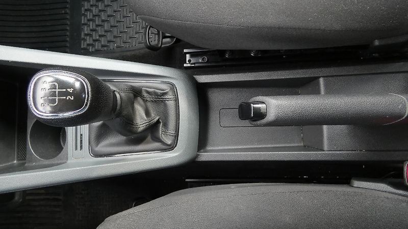 Škoda Octavia Combi 2,0 TDI Ambition - fotka 14 z 22