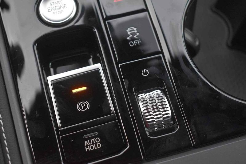 Volkswagen Touareg je dobře vymyšlené velké SUV.