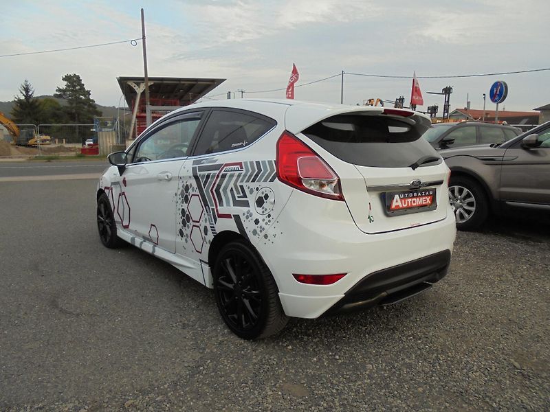 Ford Fiesta (2015) 1.6 TDCI-NAVIGACE-SUPER VÝBAVA - fotka 5 z 11