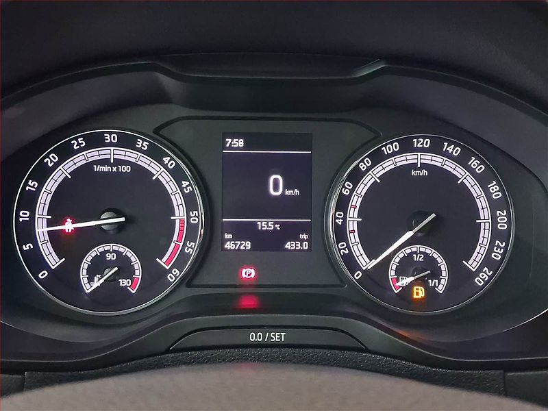 Škoda Karoq (2019) Ambition 2.0 TDI - fotka 11 z 19