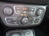 Jeep Compass 2,0 103 KW,Longitude 4WD,2.Maj - náhled 24
