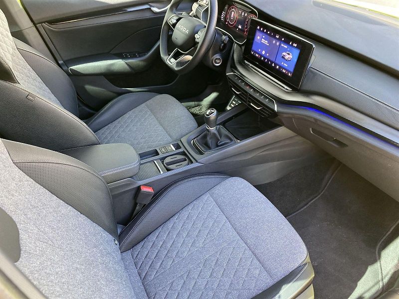 Škoda Octavia (2025) Combi 1.5 TSI SportLine - fotka 10 z 36