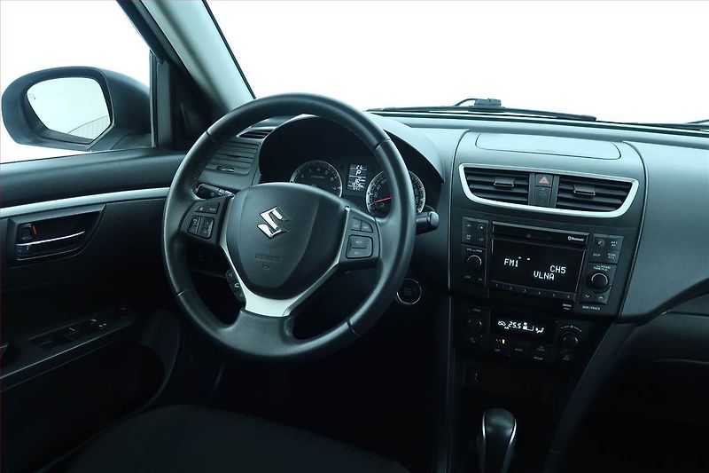 Suzuki Swift (2011) 1.2, Automat, Serv.kniha - fotka 7 z 21