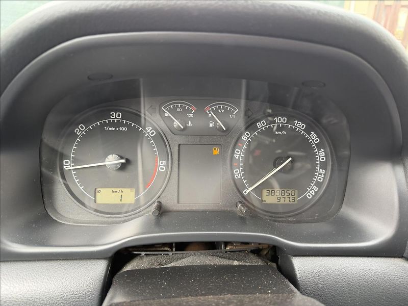 Škoda Octavia 1,9 TDI - fotka 13 z 16