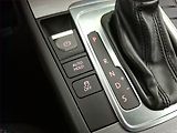 Volkswagen Passat (2012) 2.0 TDI, Automat, Xenony - náhled 17