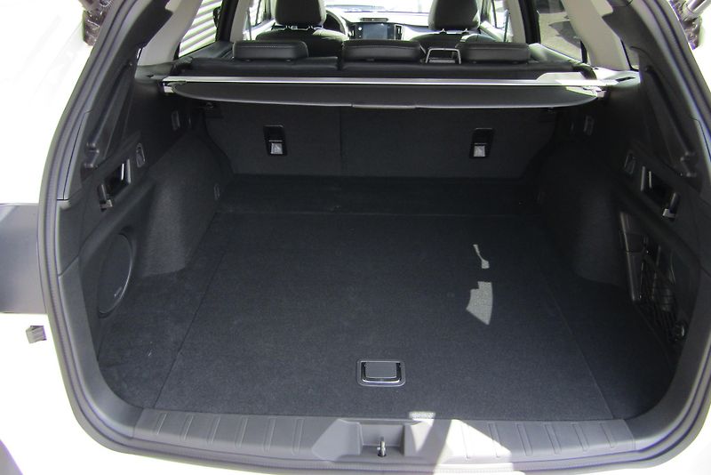 Subaru Outback (2025) 2,5i TOURING MY25.5 - fotka 14 z 22