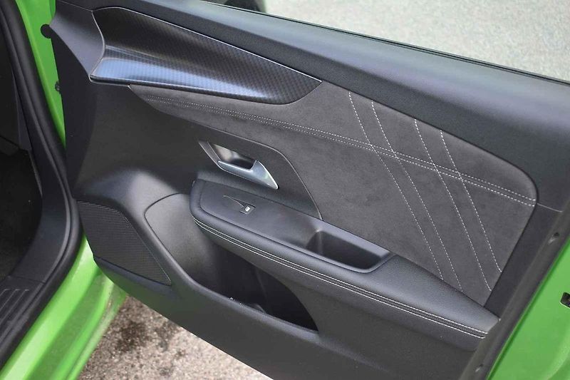 S autem se ve městě dobře manévruje i parkuje